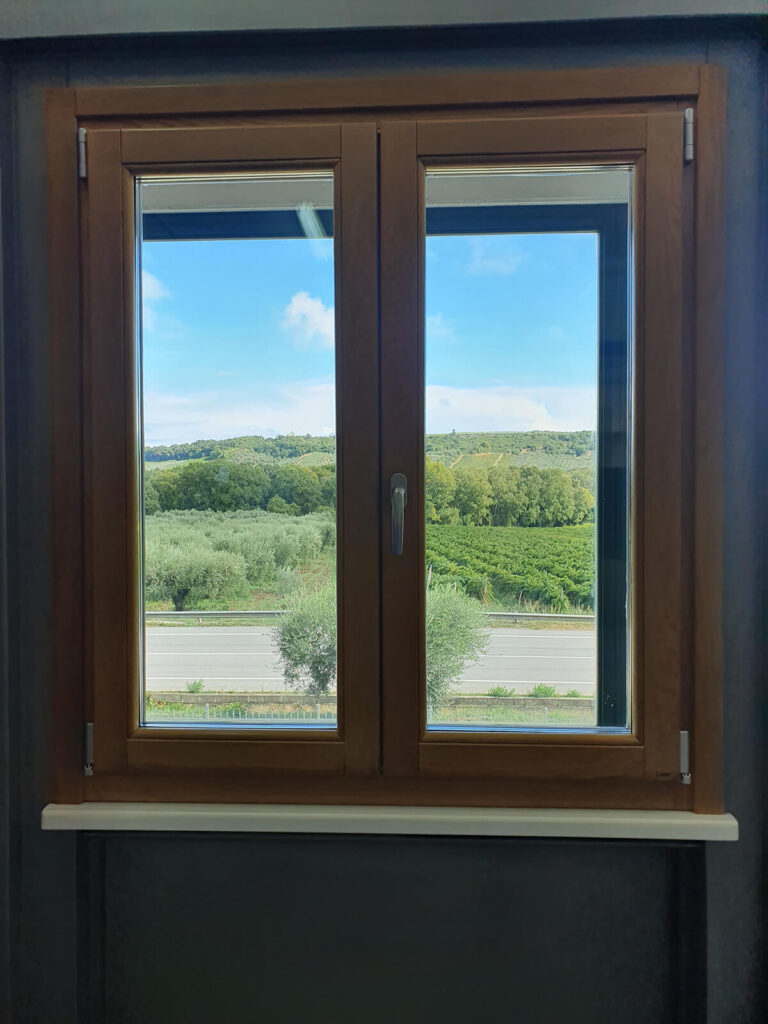 Infissi_in_legno_lizzi_infissi (5)